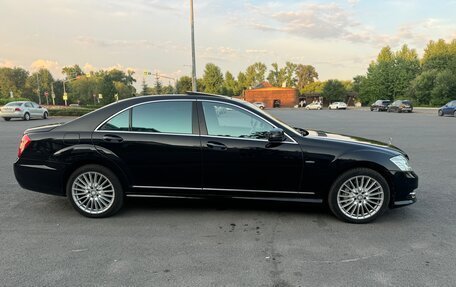 Mercedes-Benz S-Класс, 2012 год, 1 750 000 рублей, 4 фотография