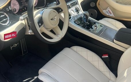 Bentley Continental GT III, 2024 год, 34 000 000 рублей, 11 фотография