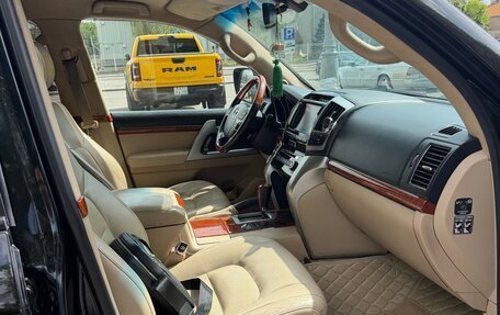 Toyota Land Cruiser 200, 2012 год, 3 100 000 рублей, 6 фотография