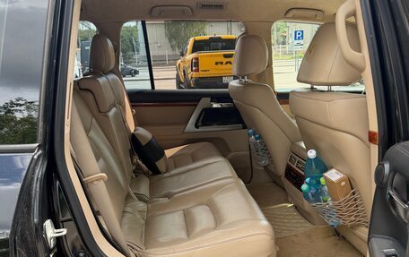 Toyota Land Cruiser 200, 2012 год, 3 100 000 рублей, 8 фотография