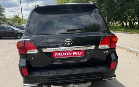 Toyota Land Cruiser 200, 2012 год, 3 100 000 рублей, 2 фотография