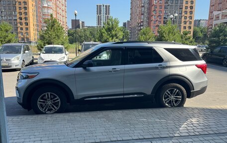 Ford Explorer VI, 2020 год, 2 590 000 рублей, 2 фотография