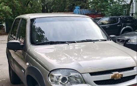 Chevrolet Niva I рестайлинг, 2011 год, 460 000 рублей, 1 фотография