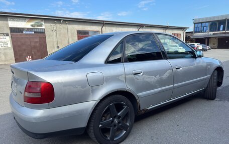 Audi A4, 2000 год, 300 000 рублей, 3 фотография