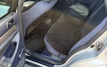 Audi A4, 2000 год, 300 000 рублей, 9 фотография