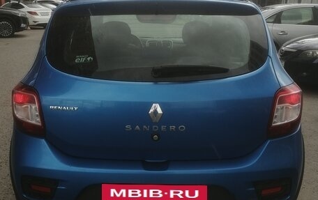 Renault Sandero II рестайлинг, 2015 год, 910 000 рублей, 10 фотография