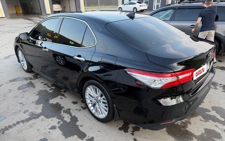 Toyota Camry, 2020 год, 3 490 000 рублей, 5 фотография