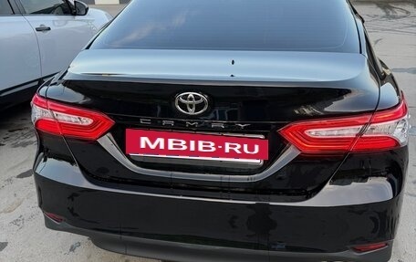 Toyota Camry, 2020 год, 3 490 000 рублей, 4 фотография