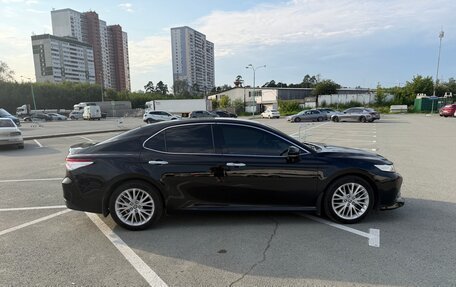 Toyota Camry, 2020 год, 3 490 000 рублей, 19 фотография