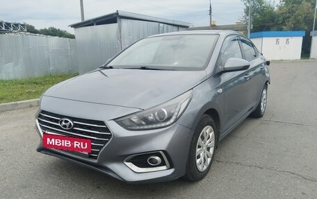 Hyundai Solaris II рестайлинг, 2019 год, 690 000 рублей, 3 фотография