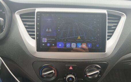 Hyundai Solaris II рестайлинг, 2019 год, 690 000 рублей, 9 фотография