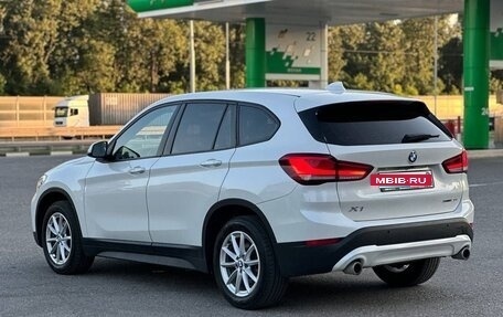 BMW X1, 2019 год, 2 800 000 рублей, 6 фотография