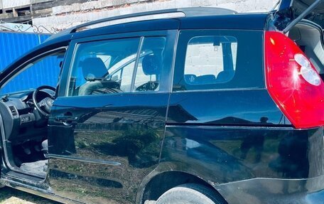 Mazda 5 I рестайлинг, 2007 год, 700 000 рублей, 4 фотография