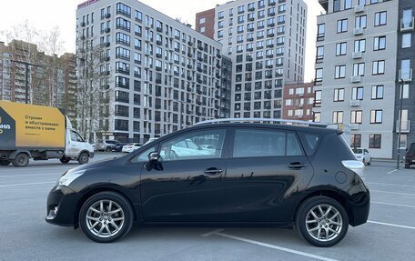 Toyota Verso I, 2014 год, 1 390 000 рублей, 4 фотография