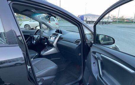 Toyota Verso I, 2014 год, 1 390 000 рублей, 14 фотография