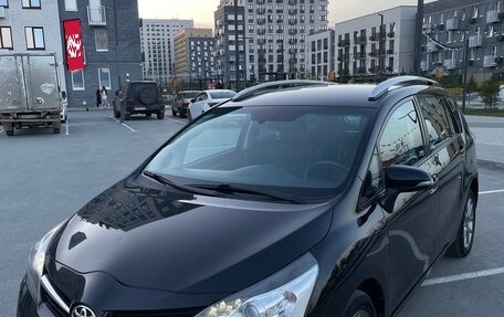 Toyota Verso I, 2014 год, 1 390 000 рублей, 8 фотография