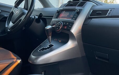 Toyota Verso I, 2014 год, 1 390 000 рублей, 19 фотография