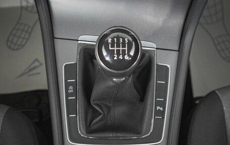 Volkswagen Golf VII, 2013 год, 1 099 000 рублей, 18 фотография