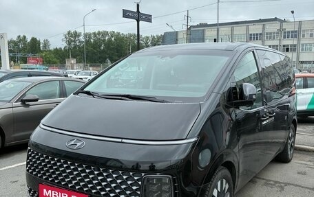 Hyundai Staria, 2021 год, 3 999 000 рублей, 1 фотография