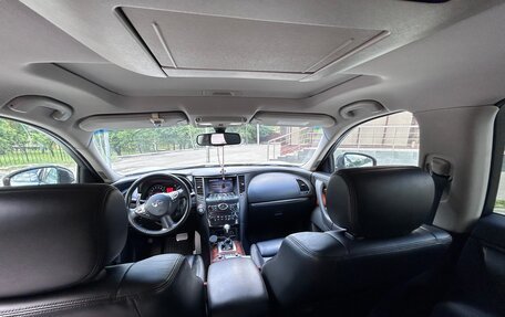Infiniti FX II, 2010 год, 2 300 000 рублей, 1 фотография