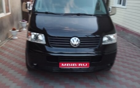 Volkswagen Transporter T5 рестайлинг, 2003 год, 1 450 000 рублей, 1 фотография