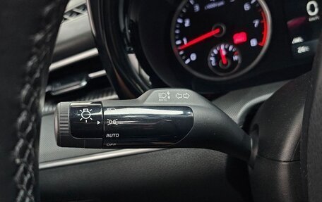 KIA K5, 2022 год, 1 777 500 рублей, 25 фотография