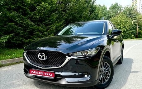 Mazda CX-5 II, 2019 год, 2 565 000 рублей, 2 фотография