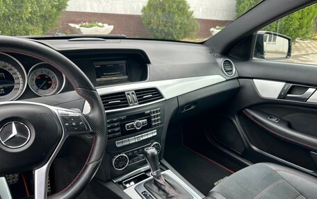 Mercedes-Benz C-Класс, 2012 год, 1 640 000 рублей, 25 фотография