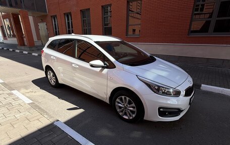 KIA cee'd III, 2017 год, 1 170 000 рублей, 2 фотография
