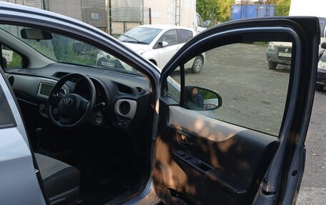 Toyota Vitz, 2013 год, 750 000 рублей, 6 фотография
