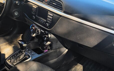 KIA Rio IV, 2019 год, 937 000 рублей, 7 фотография