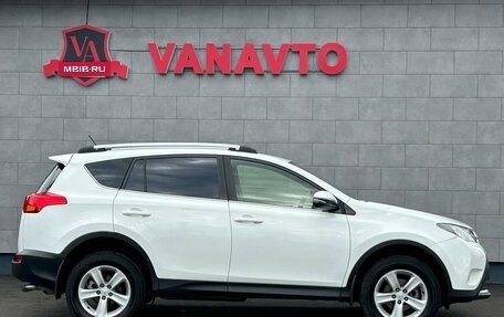 Toyota RAV4, 2013 год, 1 970 000 рублей, 4 фотография