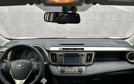 Toyota RAV4, 2013 год, 1 970 000 рублей, 15 фотография
