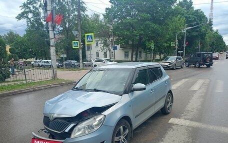 Skoda Fabia II, 2010 год, 180 000 рублей, 2 фотография