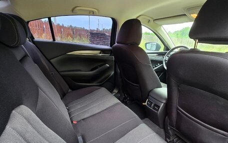 Mazda 6, 2021 год, 3 100 000 рублей, 4 фотография