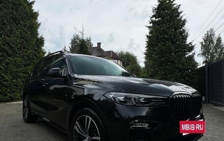 BMW X7, 2019 год, 10 900 000 рублей, 9 фотография