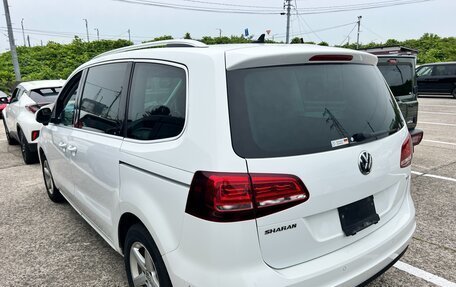 Volkswagen Sharan II, 2017 год, 1 100 000 рублей, 3 фотография