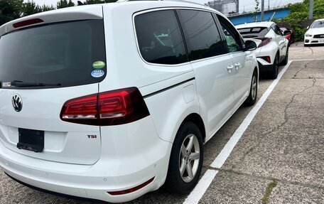 Volkswagen Sharan II, 2017 год, 1 100 000 рублей, 7 фотография