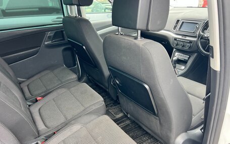 Volkswagen Sharan II, 2017 год, 1 100 000 рублей, 13 фотография