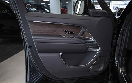 Land Rover Range Rover IV рестайлинг, 2025 год, 23 800 000 рублей, 11 фотография
