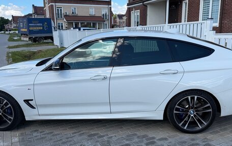 BMW 3 серия, 2018 год, 3 800 000 рублей, 14 фотография