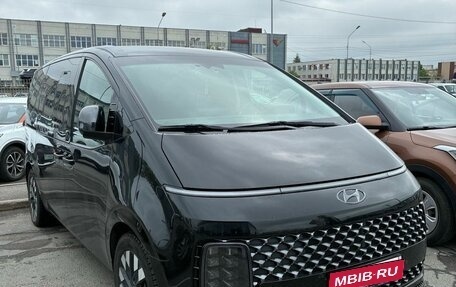 Hyundai Staria, 2021 год, 3 999 000 рублей, 2 фотография