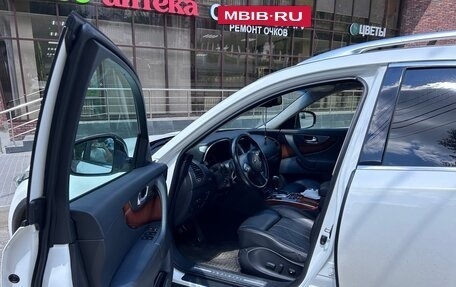 Infiniti FX II, 2010 год, 2 300 000 рублей, 14 фотография