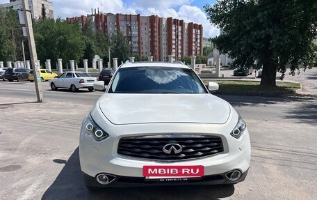 Infiniti FX II, 2010 год, 2 300 000 рублей, 12 фотография