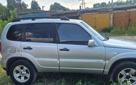 Chevrolet Niva I рестайлинг, 2011 год, 450 000 рублей, 2 фотография