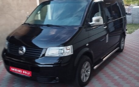 Volkswagen Transporter T5 рестайлинг, 2003 год, 1 450 000 рублей, 2 фотография