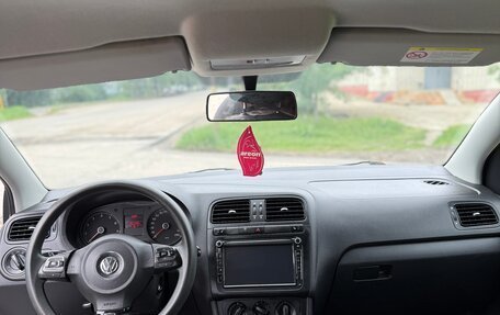 Volkswagen Polo VI (EU Market), 2011 год, 920 000 рублей, 8 фотография