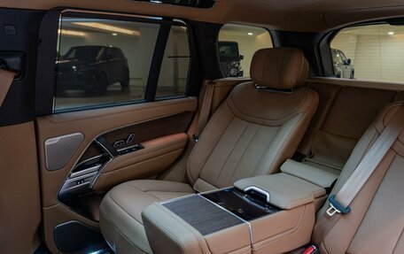 Land Rover Range Rover IV рестайлинг, 2026 год, 23 290 000 рублей, 32 фотография
