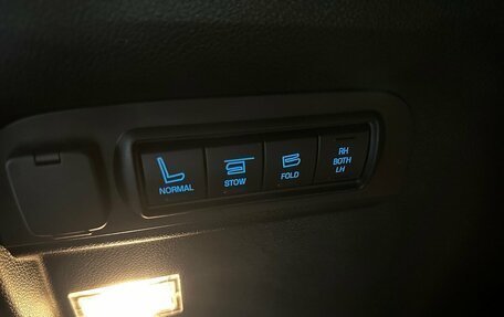 Ford Explorer VI, 2017 год, 2 590 000 рублей, 23 фотография