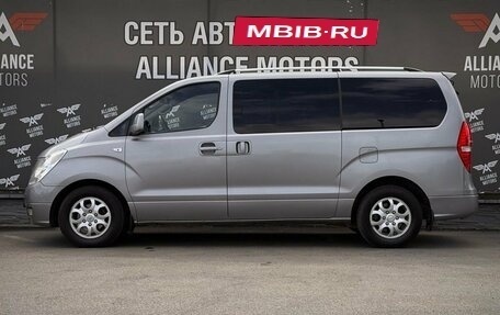 Hyundai Grand Starex Grand Starex I рестайлинг 2, 2012 год, 1 525 000 рублей, 4 фотография